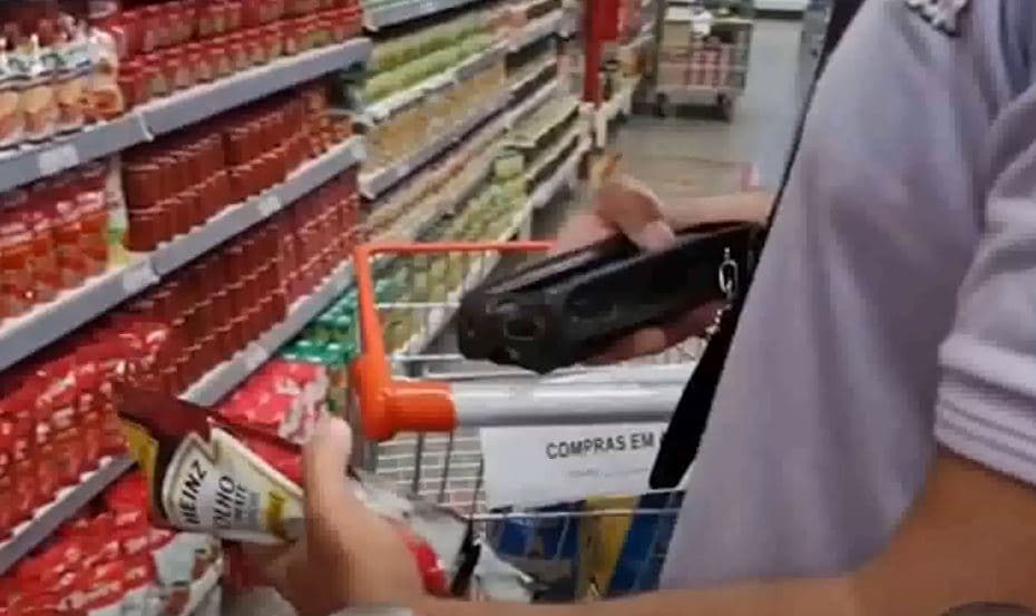 Lucas Camargo, CEO da Instabuy explica que o separador pode ter o aplicativo de separação num coletor ou num celular And